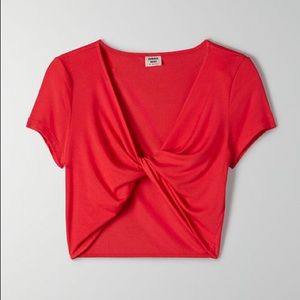 Sunday best Cassie T-shirt in red